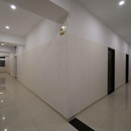 Vg Mahal Hotel Tiruchirappalli Eksteriør billede